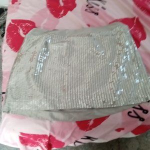 Silver sequin skirt. Size 20